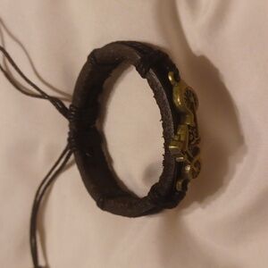 Nwt leather adjustable bracelet